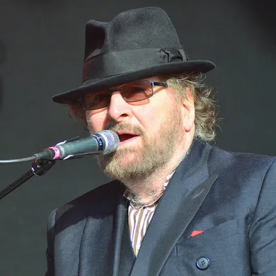 Chas Hodges