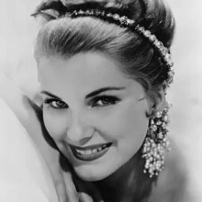 Debra Paget