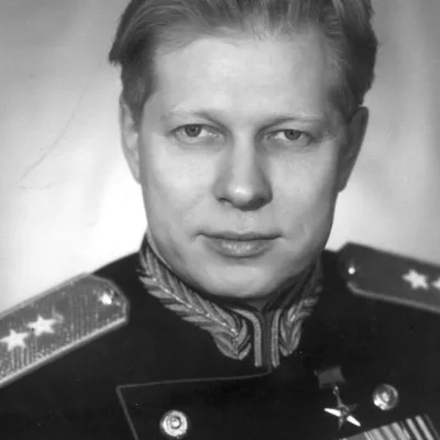 Dmitriy Ustinov