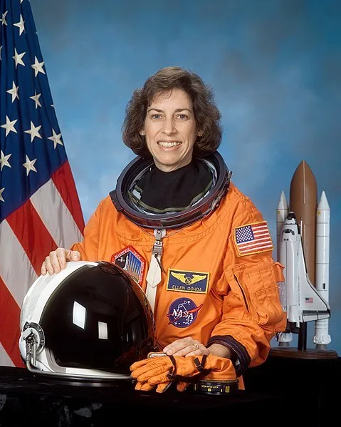 Ellen Ochoa