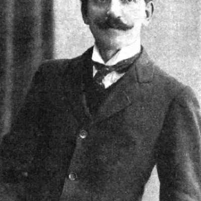 Enrique Gómez Carrillo