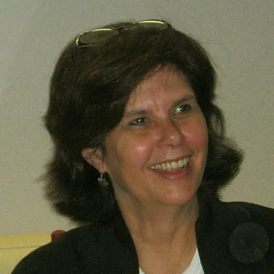 Jean MacCurdy