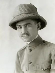 Lowell Thomas