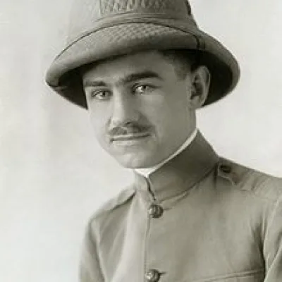 Lowell Thomas