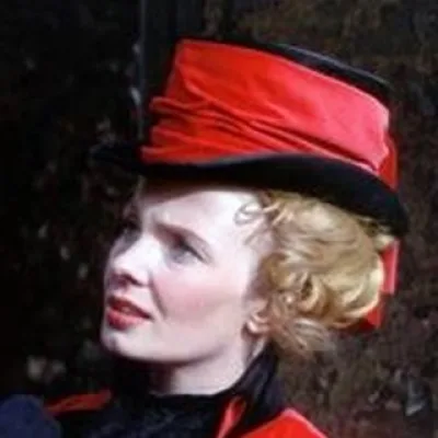 Rowena Trevanion