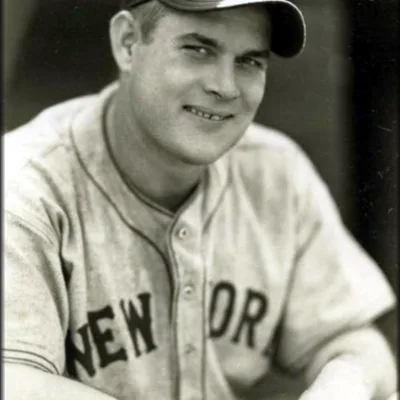 Sam Leslie