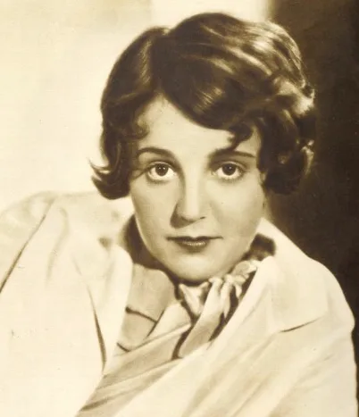 Sue Carol