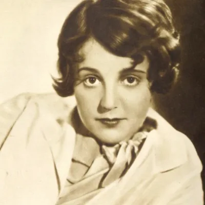 Sue Carol