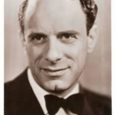 Vic Oliver