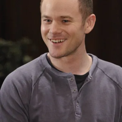 Aaron Ashmore