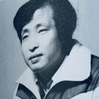 Akira Momozato