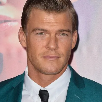 Alan Ritchson