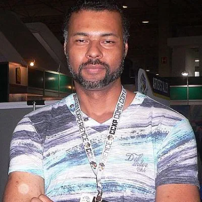 Alex Mir