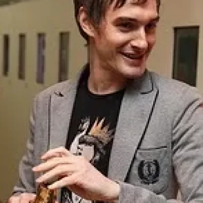 Alexander Matthews