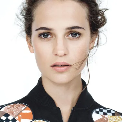 Alicia Vikander
