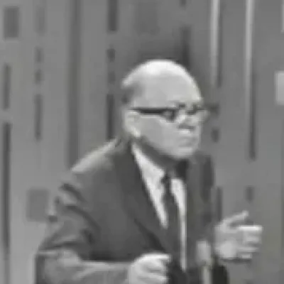 Allen Saunders