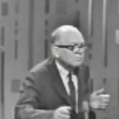 Allen Saunders