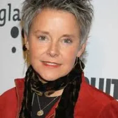 Amanda Bearse