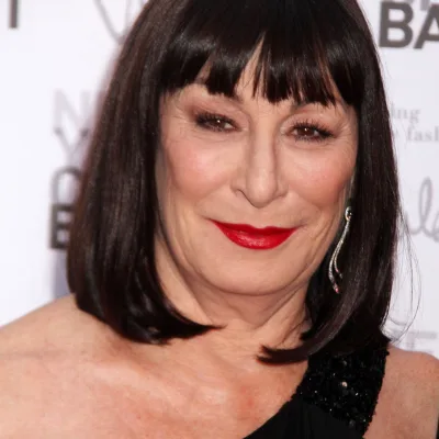 Anjelica Huston
