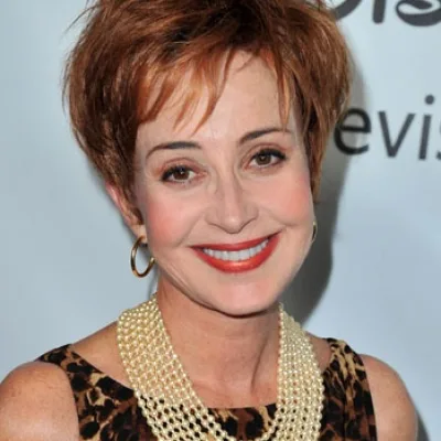 Annie Potts