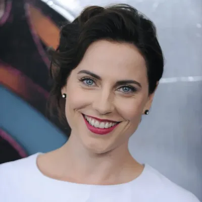 Antje Traue