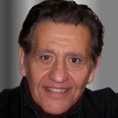 Basil Gogos