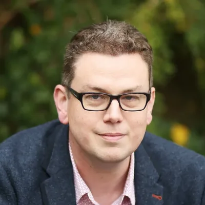 Cavan Scott