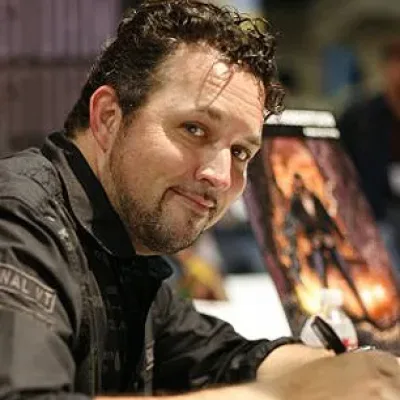 Darick Robertson