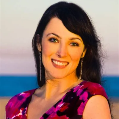 Delilah S. Dawson