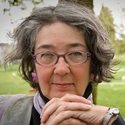 Deni Loubert
