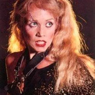 Elaine Lee