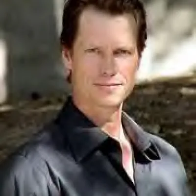 Frank Beddor
