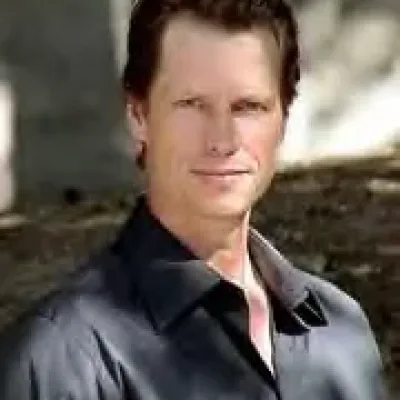 Frank Beddor