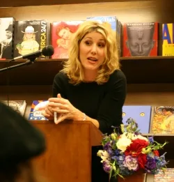 Gina Misiroglu