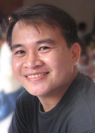 Gio Paredes