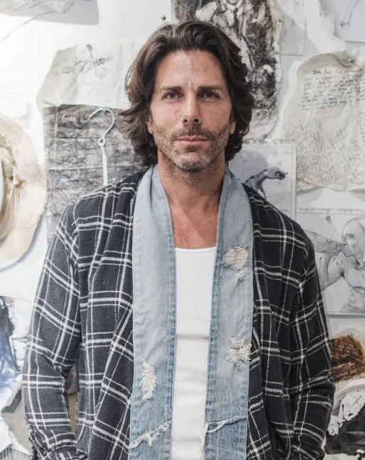 Greg Lauren