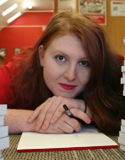Holly Hunt
