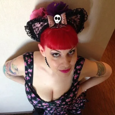 Holly K Golightly
