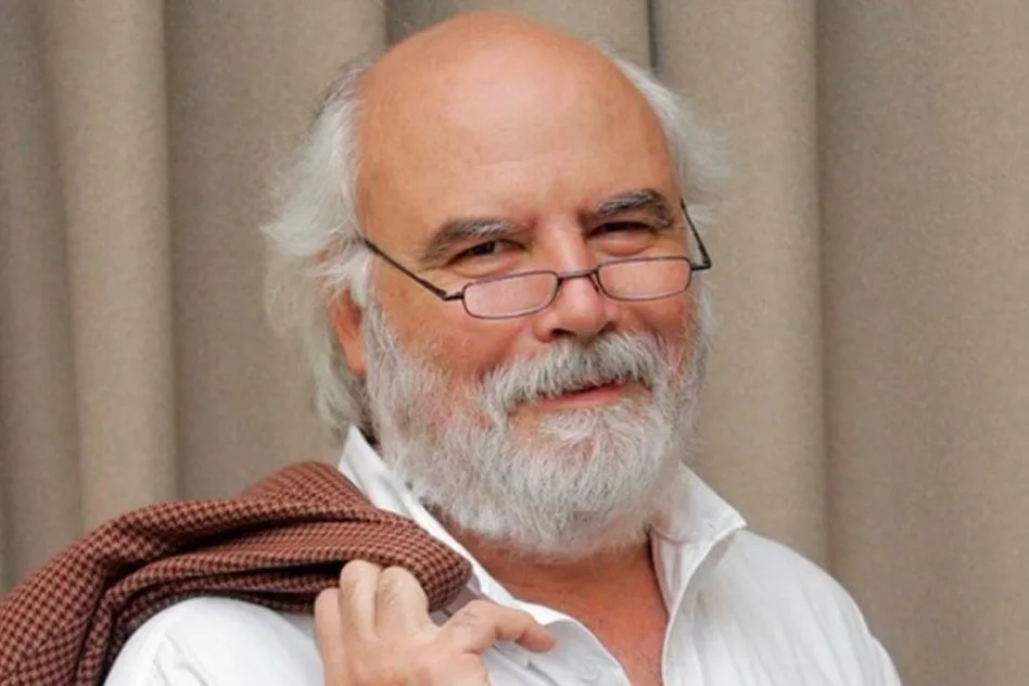 Juan Sasturain