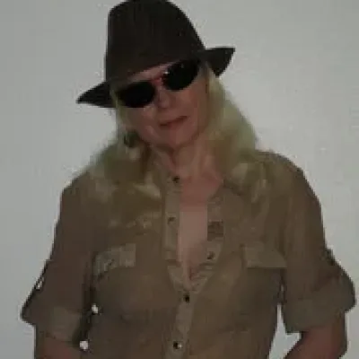 Julia Lacquement