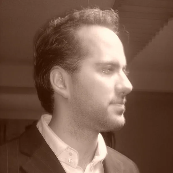 Julian Darius