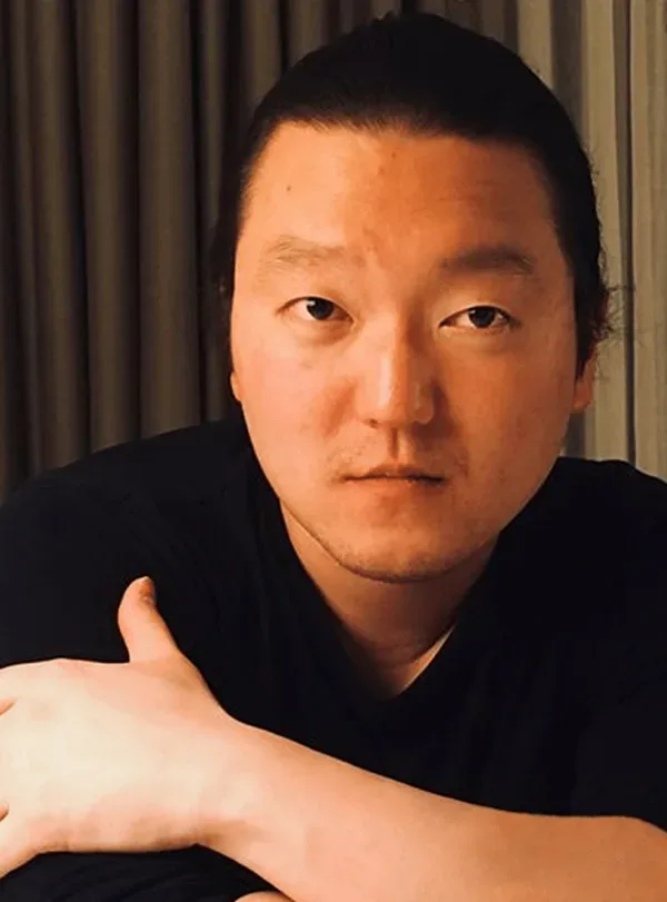 Jung Hu Lee