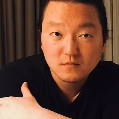 Jung Hu Lee