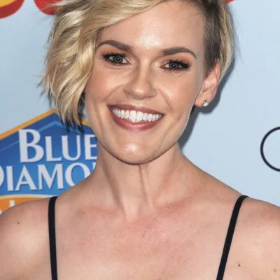 Kari Wahlgren