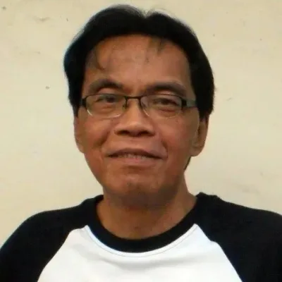Karl Comendador