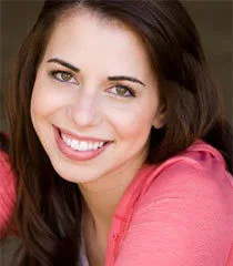 Laura Bailey (US)