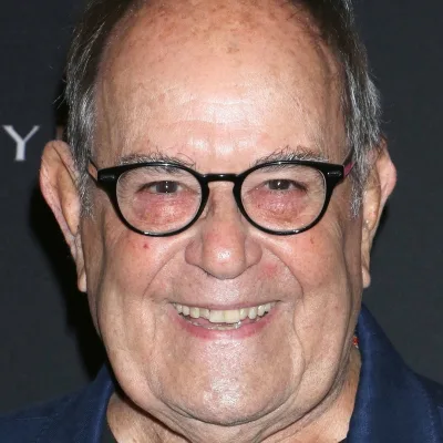 Laurence Luckinbill