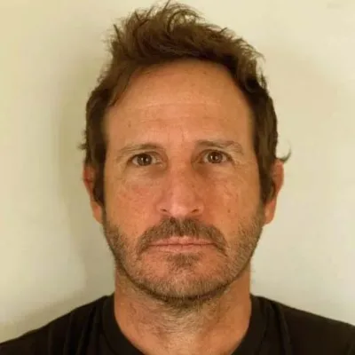 Lee Loughridge