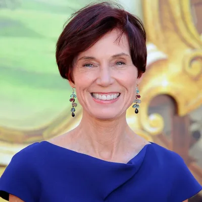 Linda Woolverton