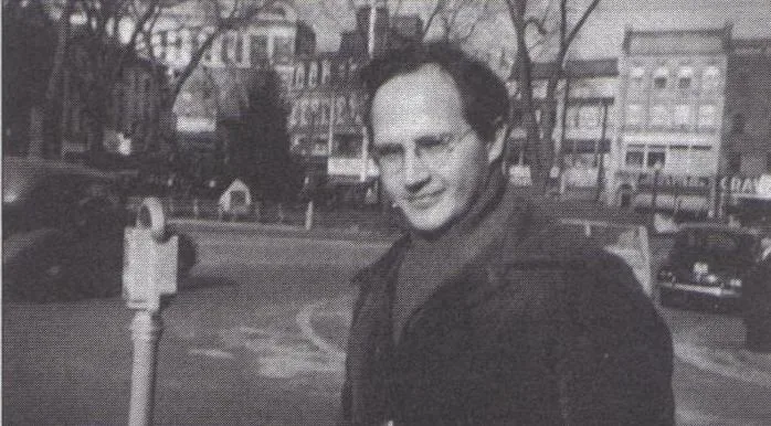 Lou Fine